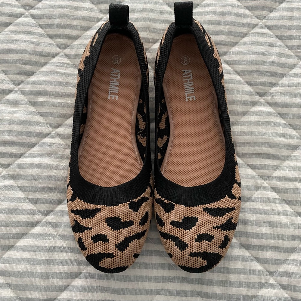 Women's Leopard Print Flats